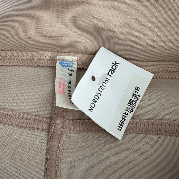 Free People Movement Light Heart Flare Pant in Sandshell Women 12 Athleisure New - Picture 6 of 11